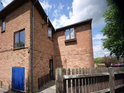 View Full Details for Tilehurst, Reading, Berkshire