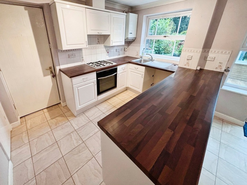 Images for Tilehurst, Reading, Berkshire