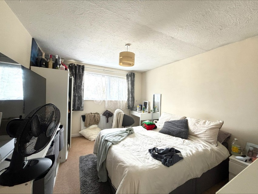 Images for Gannet Close, Basingstoke, Hampshire