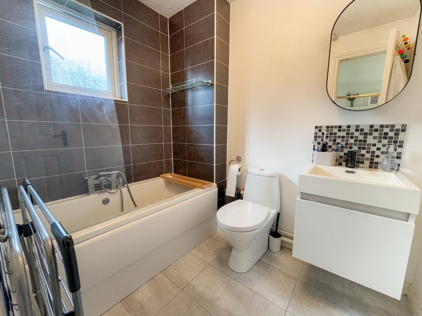 Images for Calcot, Reading, Berkshire