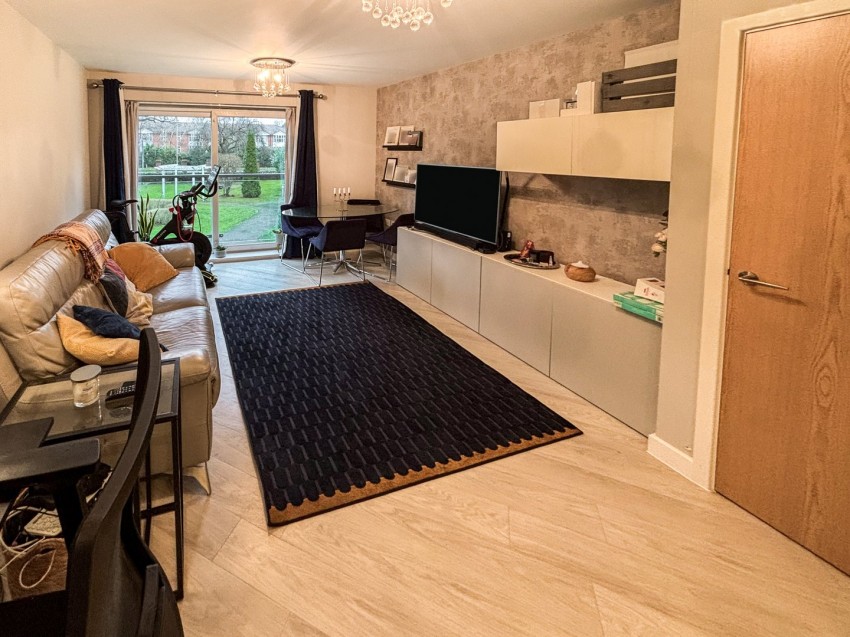 Images for Southcote Lane, Reading, Berkshire