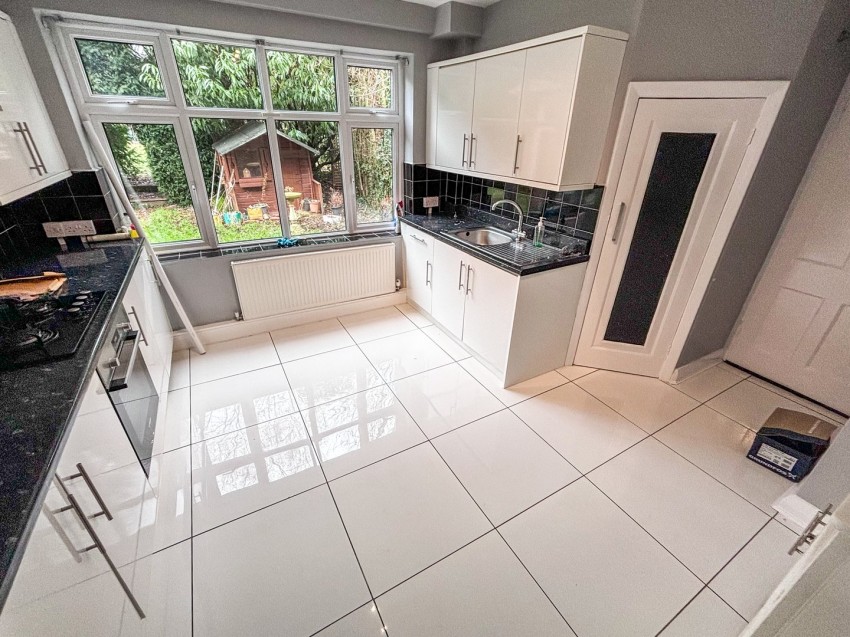 Images for Southcote Lane, Reading, Berkshire