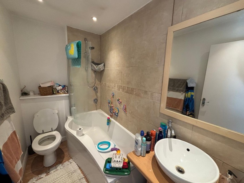 Images for Tilehurst, Reading, Berkshire