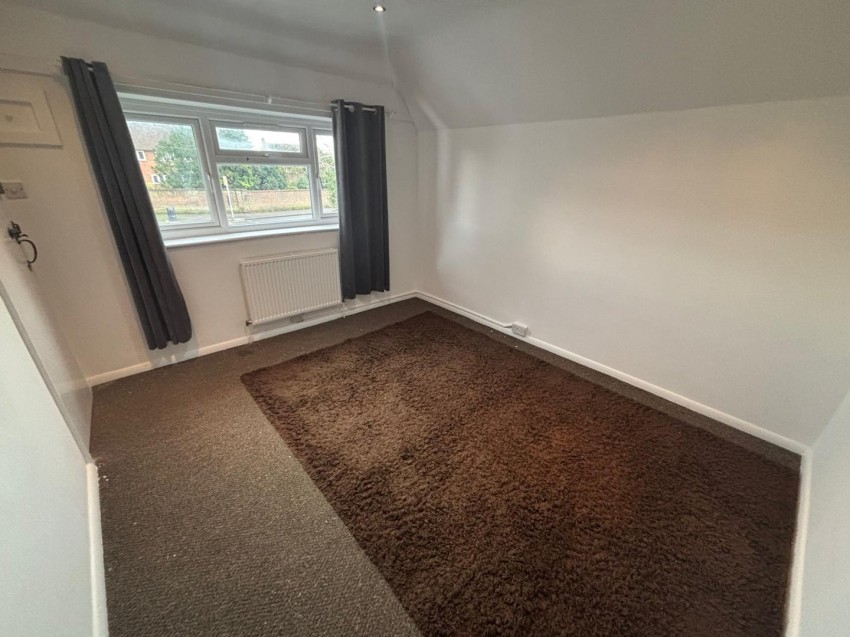 Images for Southcote Lane, Reading, Berkshire