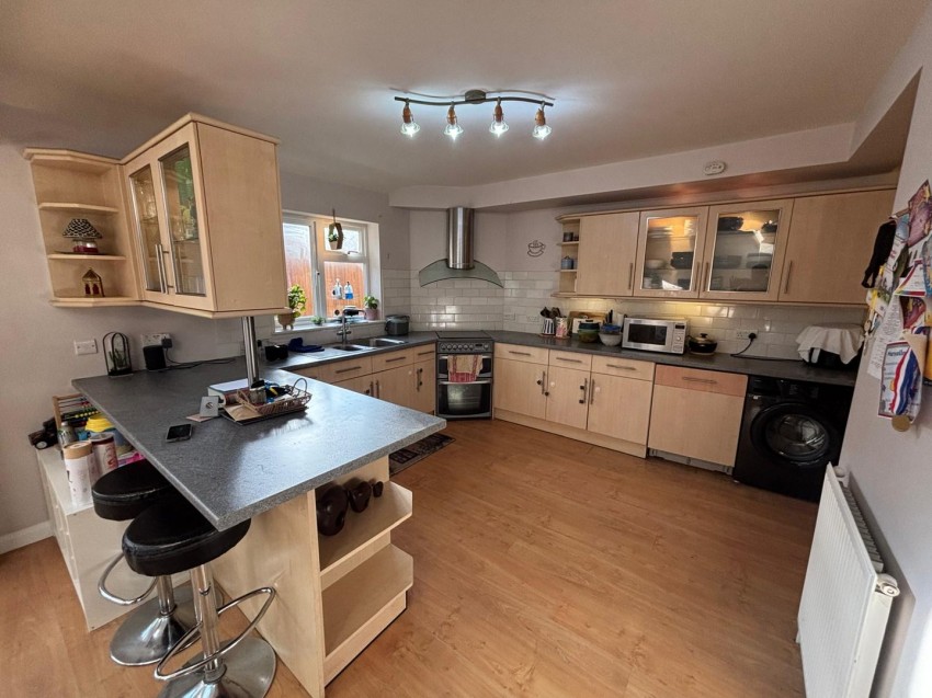 Images for Tilehurst, Reading, Berkshire